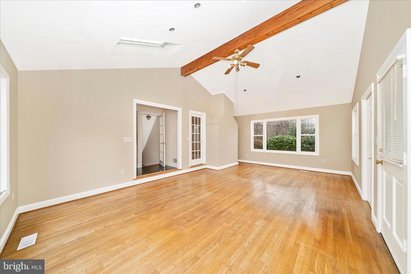 1401 Tucker Lane photo 21