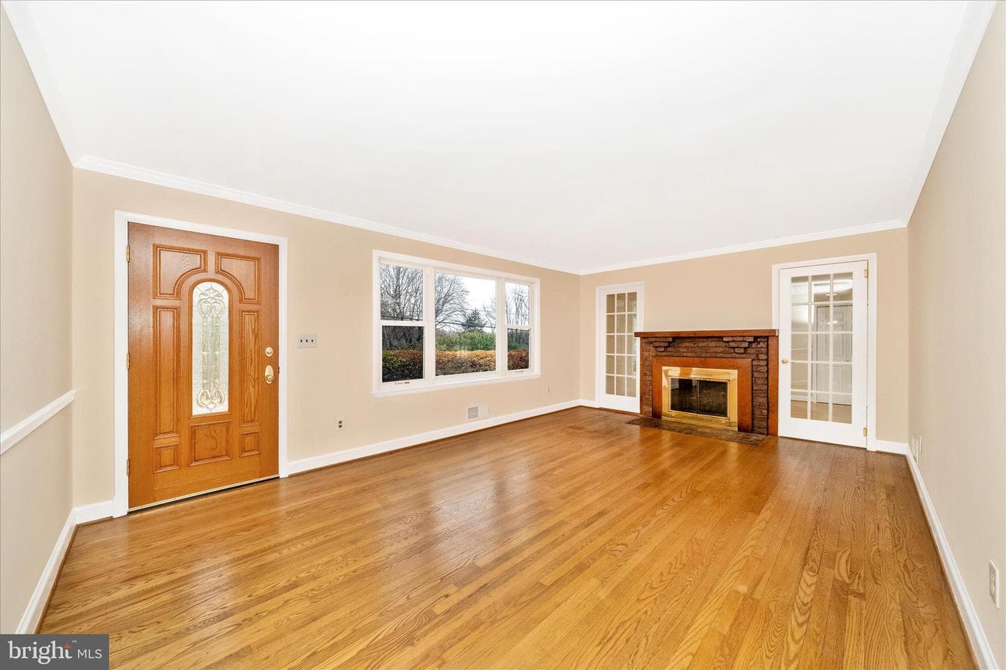 1401 Tucker Lane photo 4