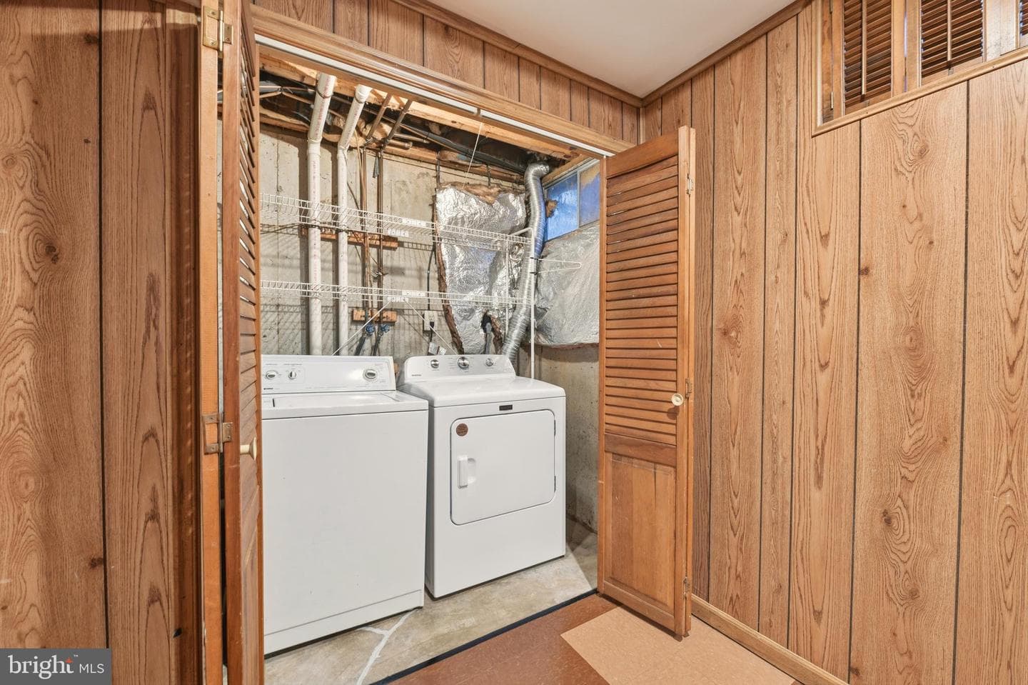 17524 Longview Lane photo 37