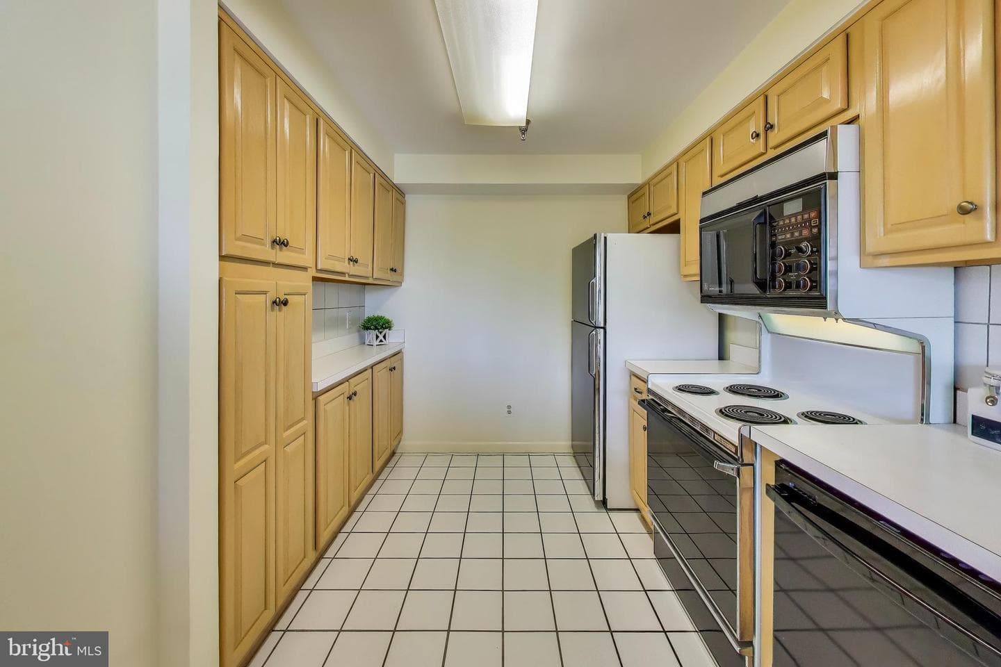 5450 Whitley Park Terrace #806 photo 15