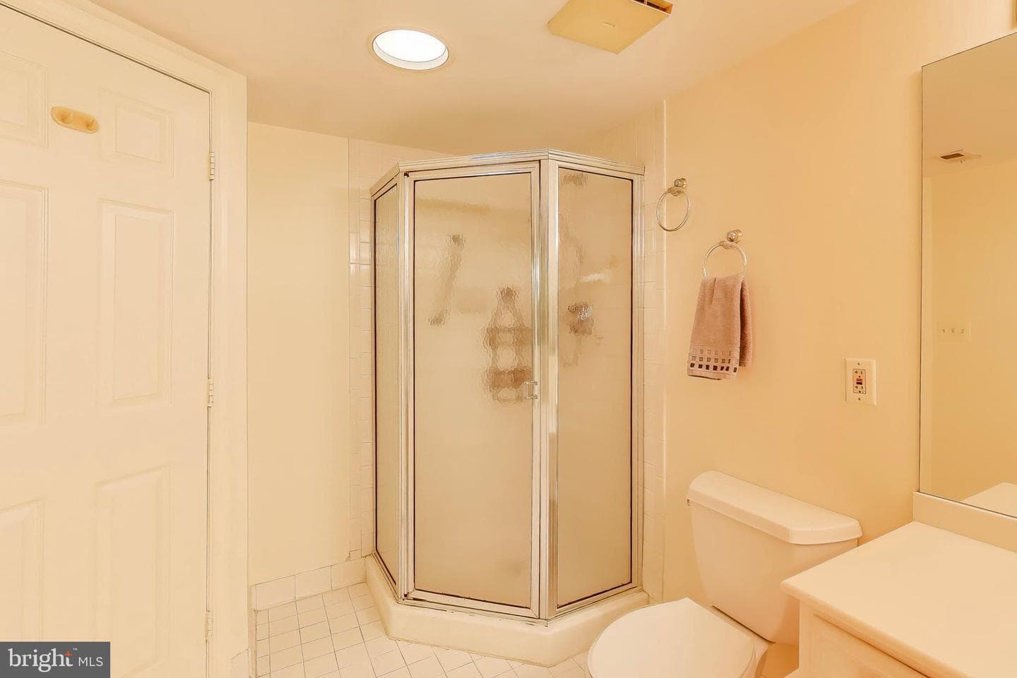 5450 Whitley Park Terrace #806 photo 21