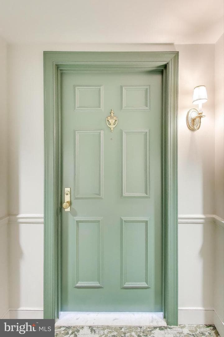 5450 Whitley Park Terrace #806 photo 7
