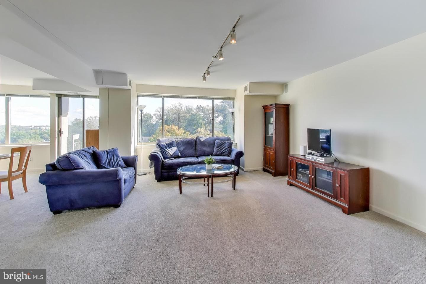 5450 Whitley Park Terrace #806 photo 8