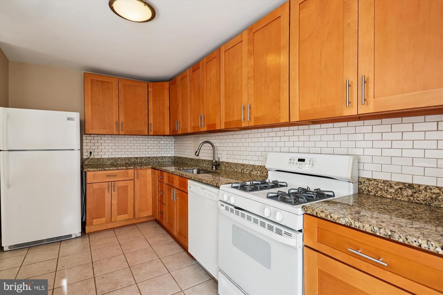 9039 Sligo Creek Parkway #806 photo 11