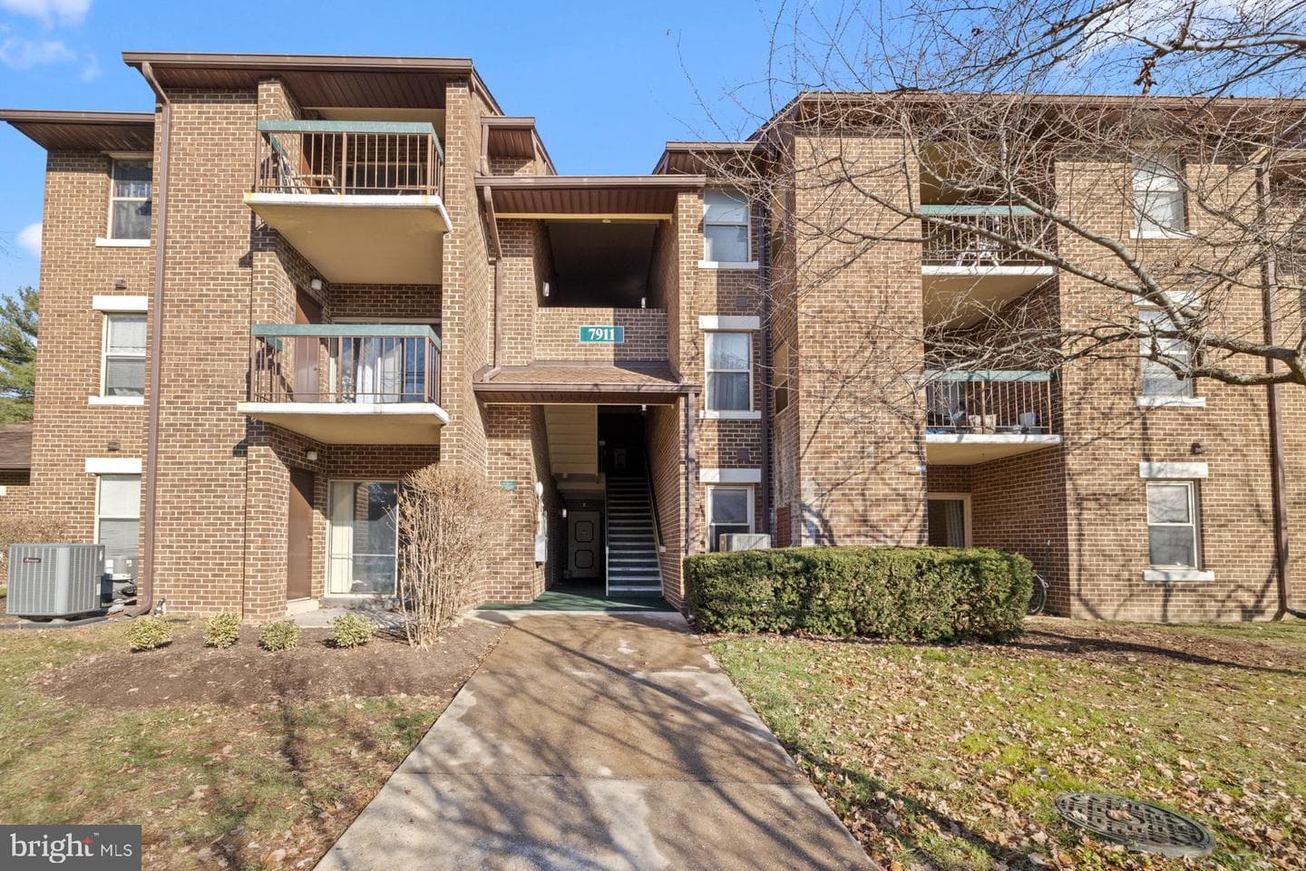 7911 Coriander Drive #302 photo 1