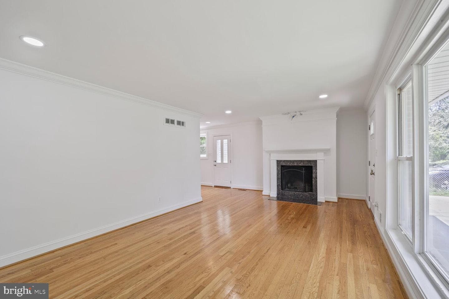 10213 Duvawn Place photo 15