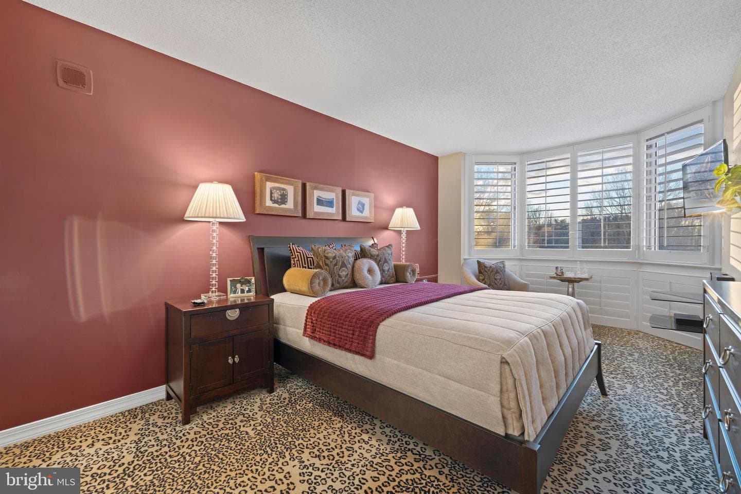 5809 Nicholson Ln # 307 photo 16