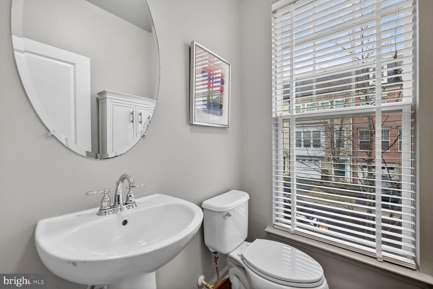 22448 Glenbow Way photo 8