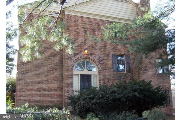 5913 Tudor Lane #5913 photo 2