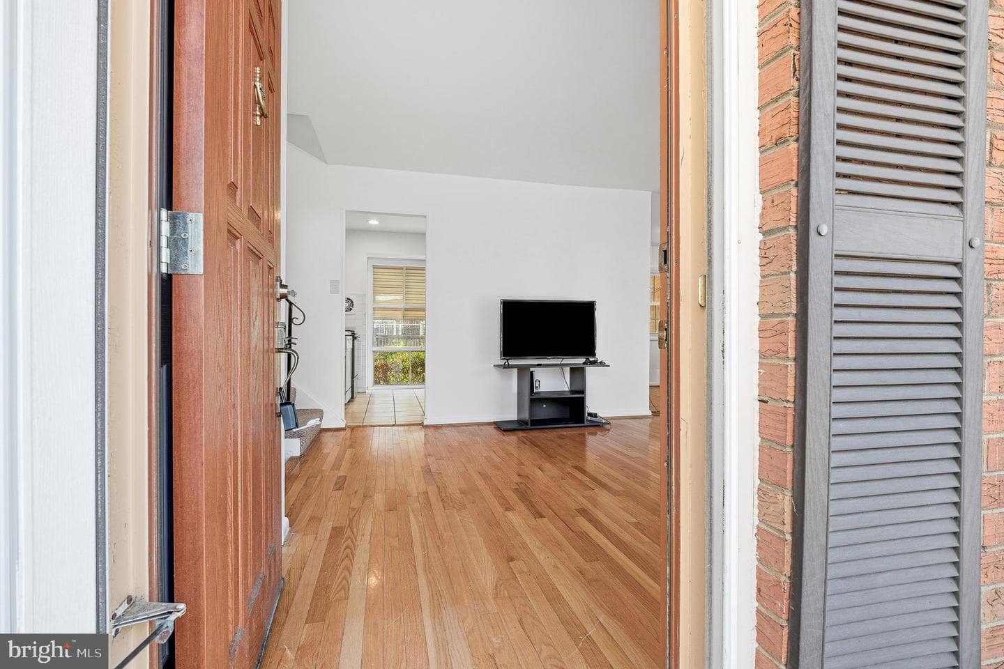 12725 Bushey Drive photo 3