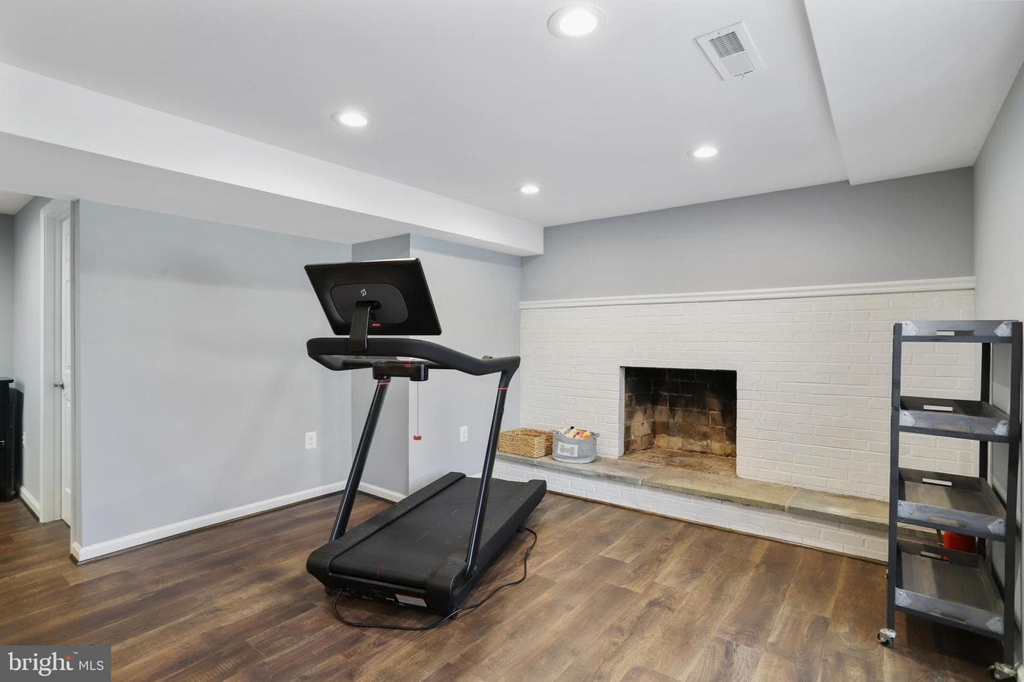20420 Greenfield Road photo 45