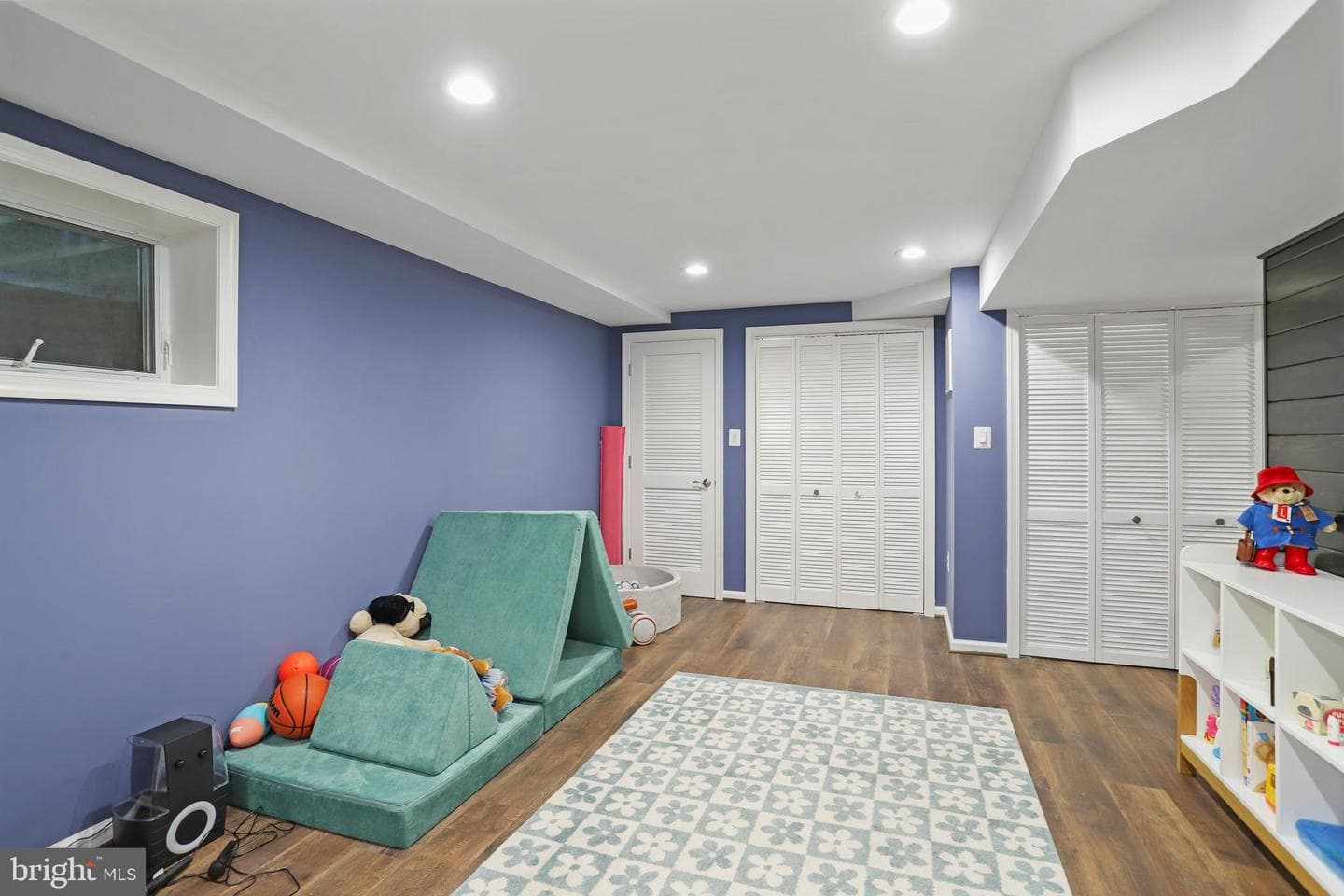 20420 Greenfield Road photo 48