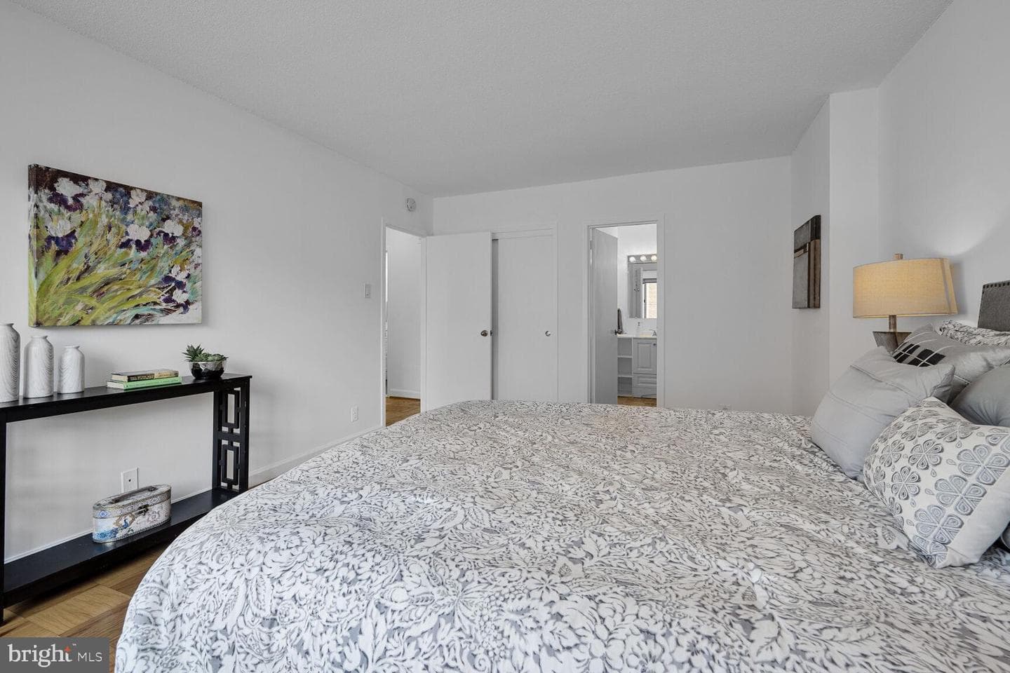 5500 Friendship Boulevard #1422n photo 19