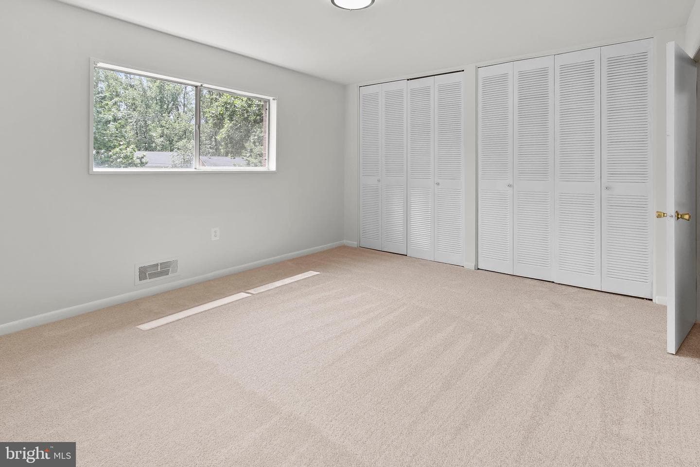 10626 Weymouth Street #204 photo 24