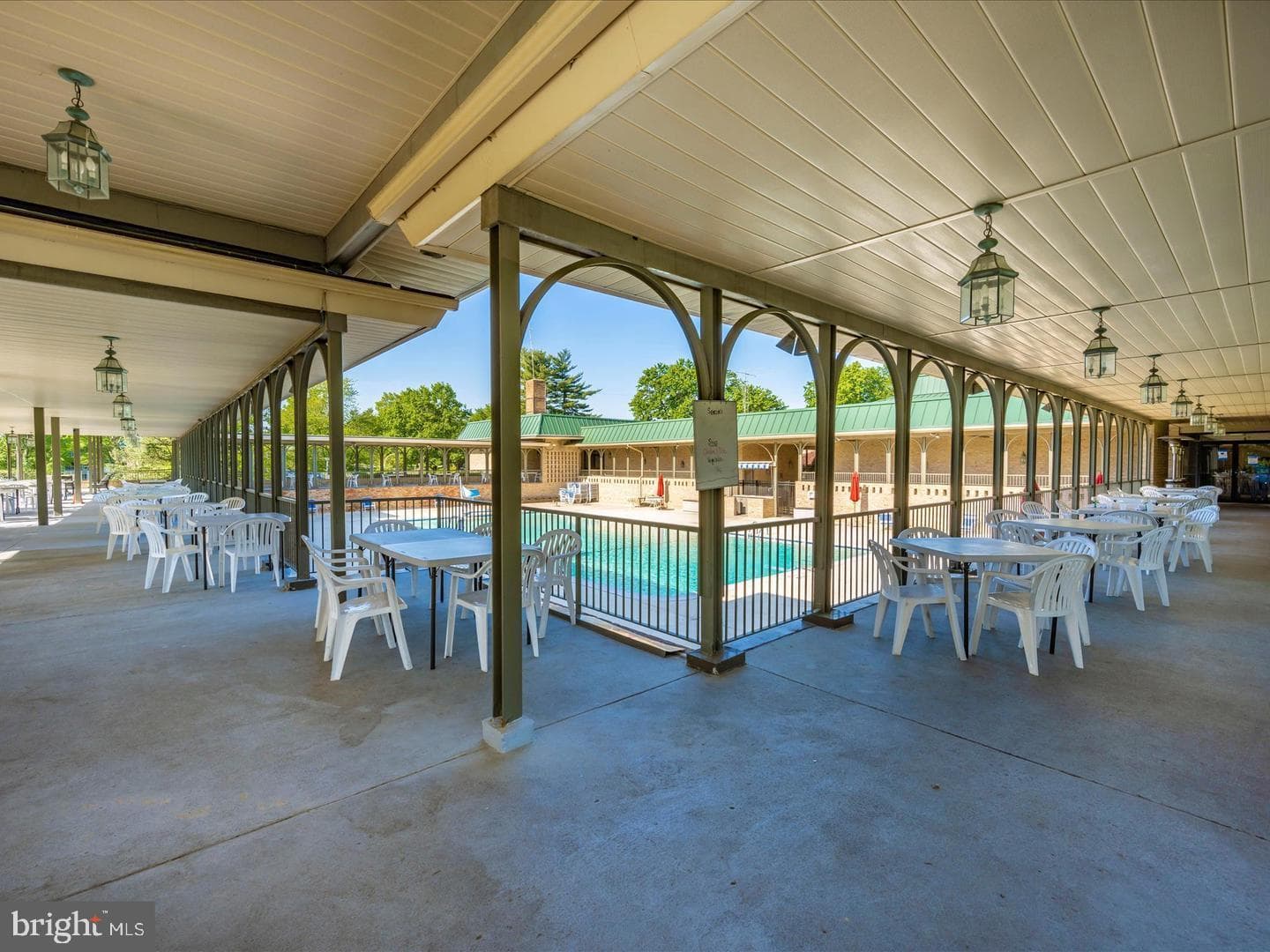 15107 Interlachen Drive #2-815 photo 30