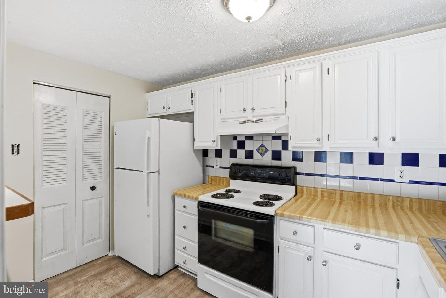 12309 Silvergate Way #908-D photo 5