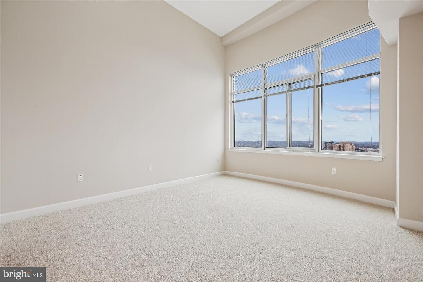 5750 Bou Avenue #1905 photo 18