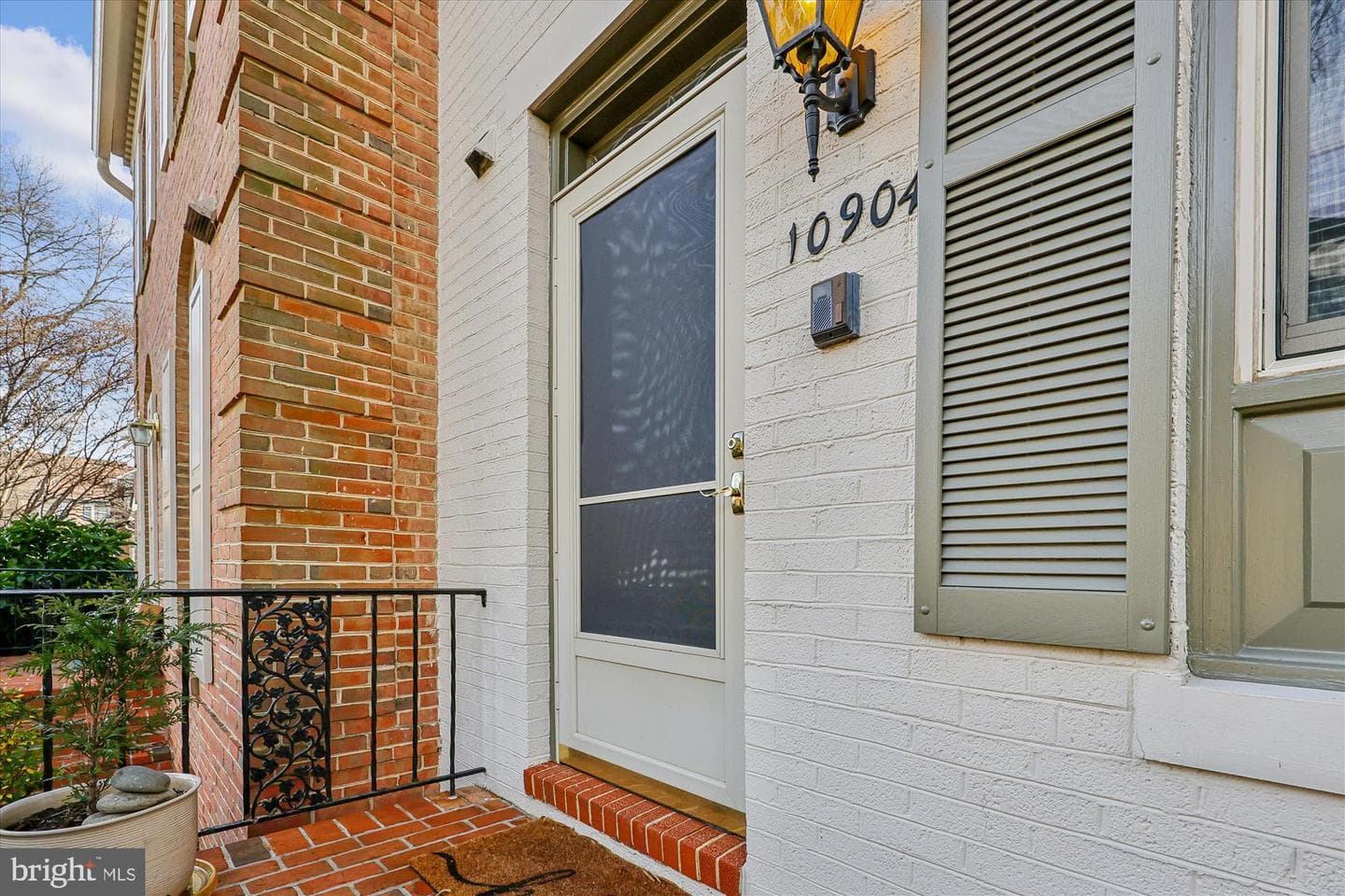 10904 Wickshire Way #f-3 photo 2