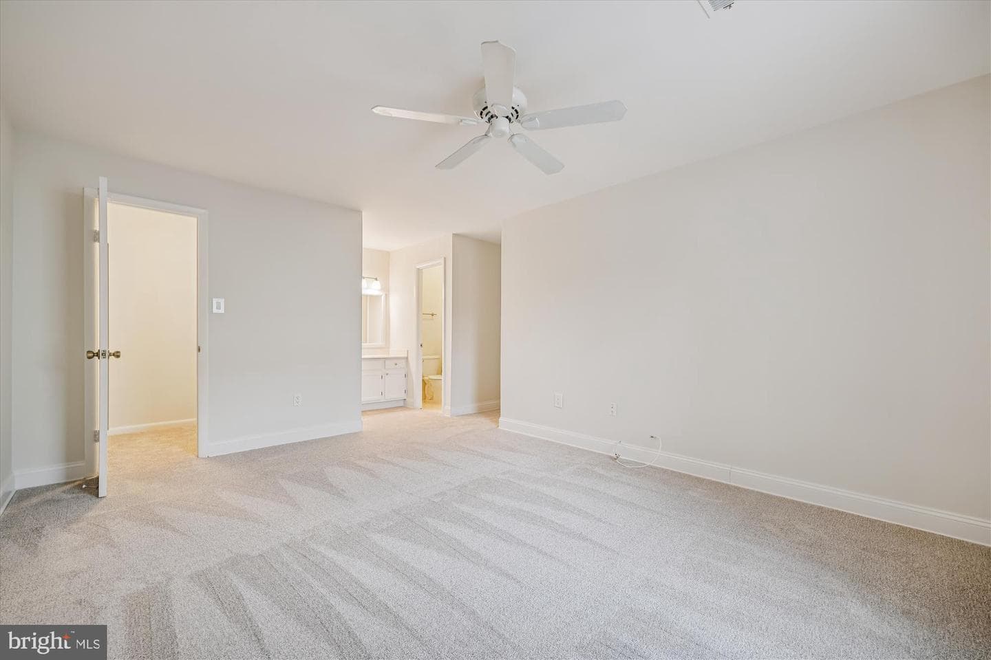 18056 Rolling Meadow Way #260 photo 16