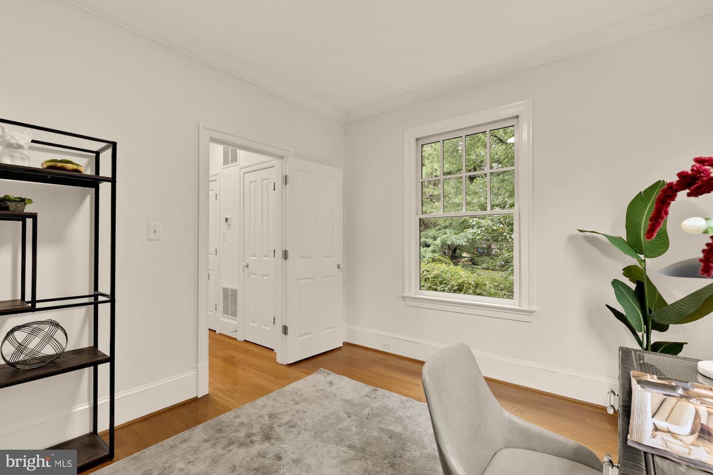 5301 McKinley Street photo 22