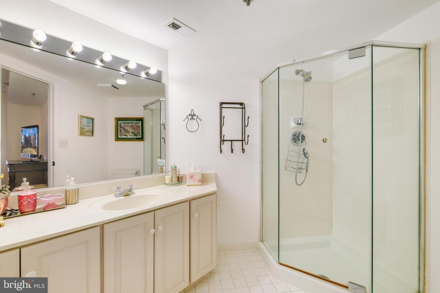5809 Nicholson Lane #306 photo 15