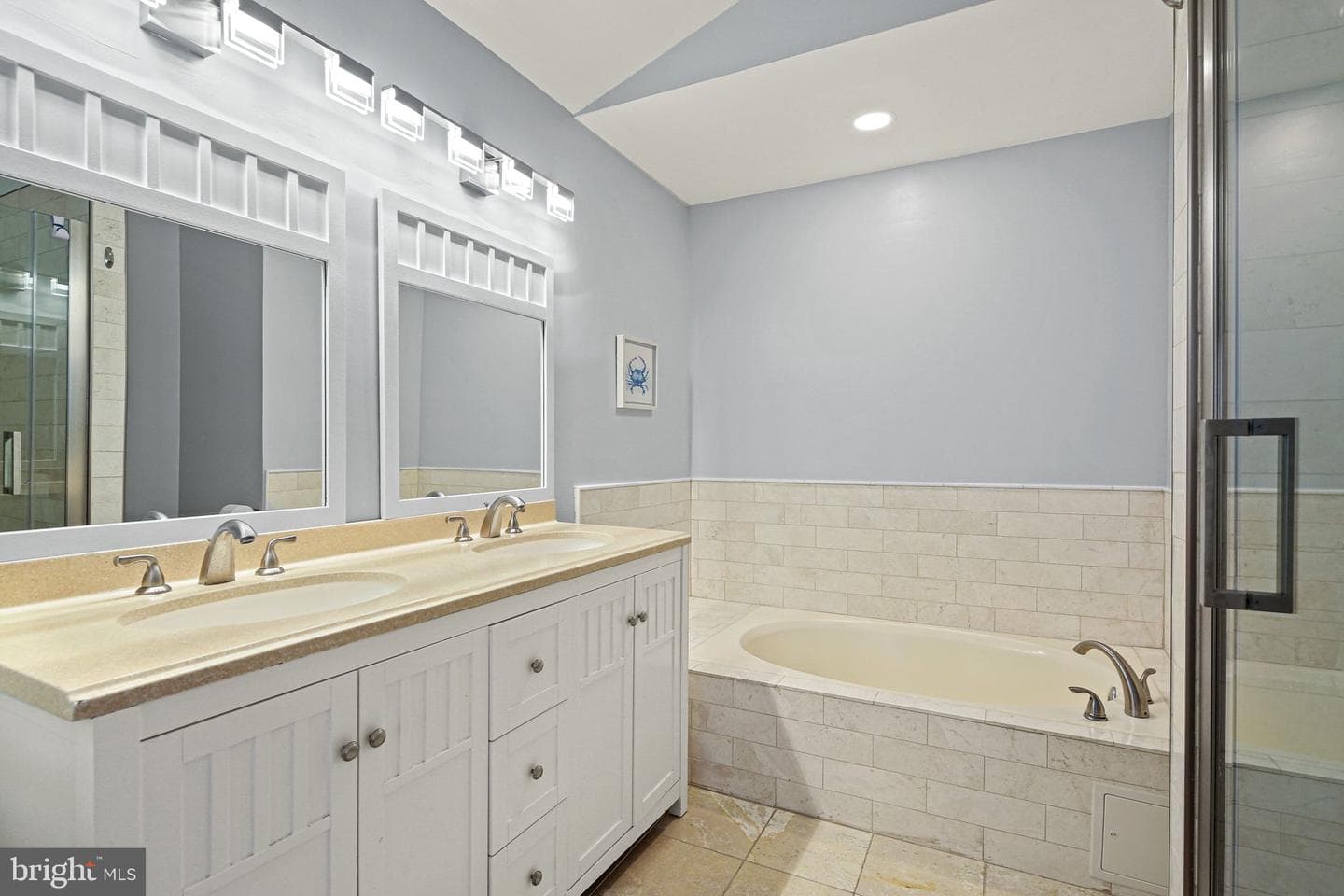 8405 Marketree Circle photo 17