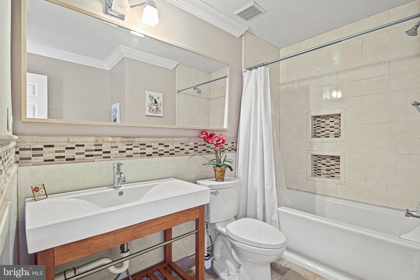 8405 Marketree Circle photo 27