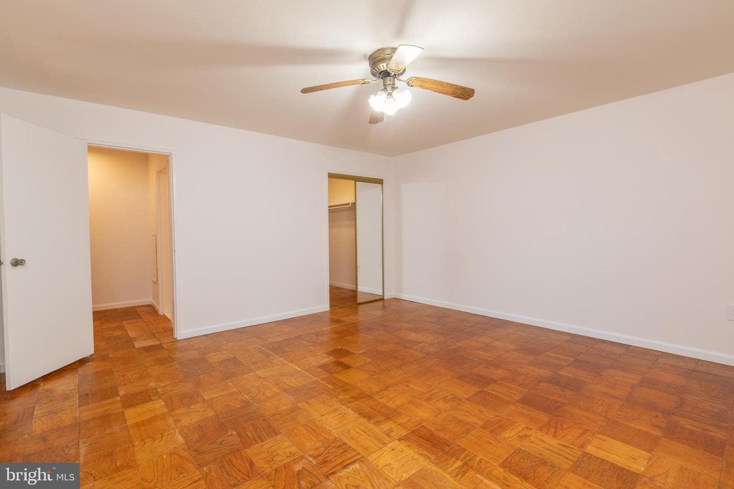 5301 Westbard Circle #231 photo 14