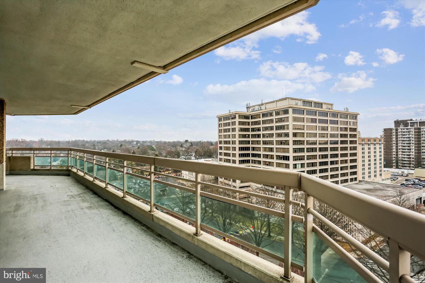 5600 Wisconsin Avenue #1303/1304 photo 12