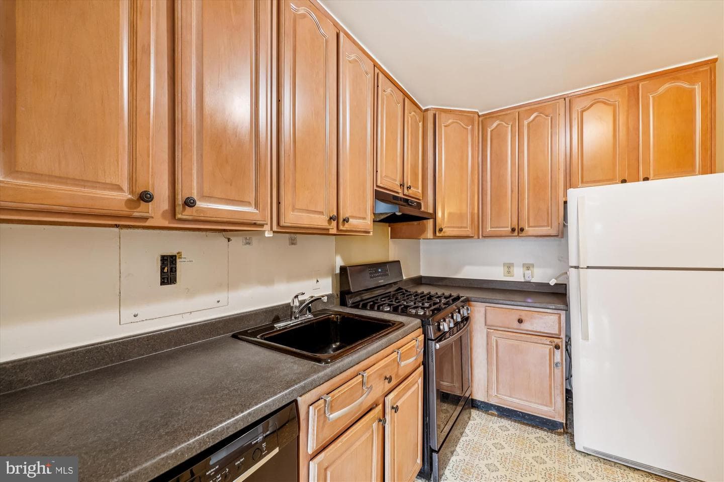 1111 University Boulevard W #218 photo 13