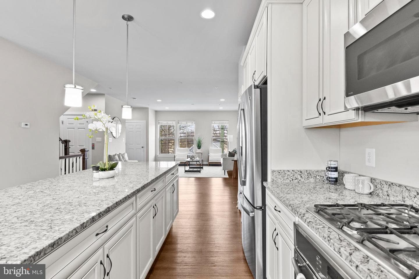 14247 Travilah Road photo 30
