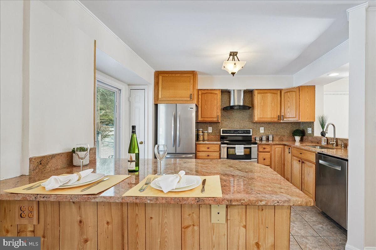 20812 Aspenwood Lane photo 2