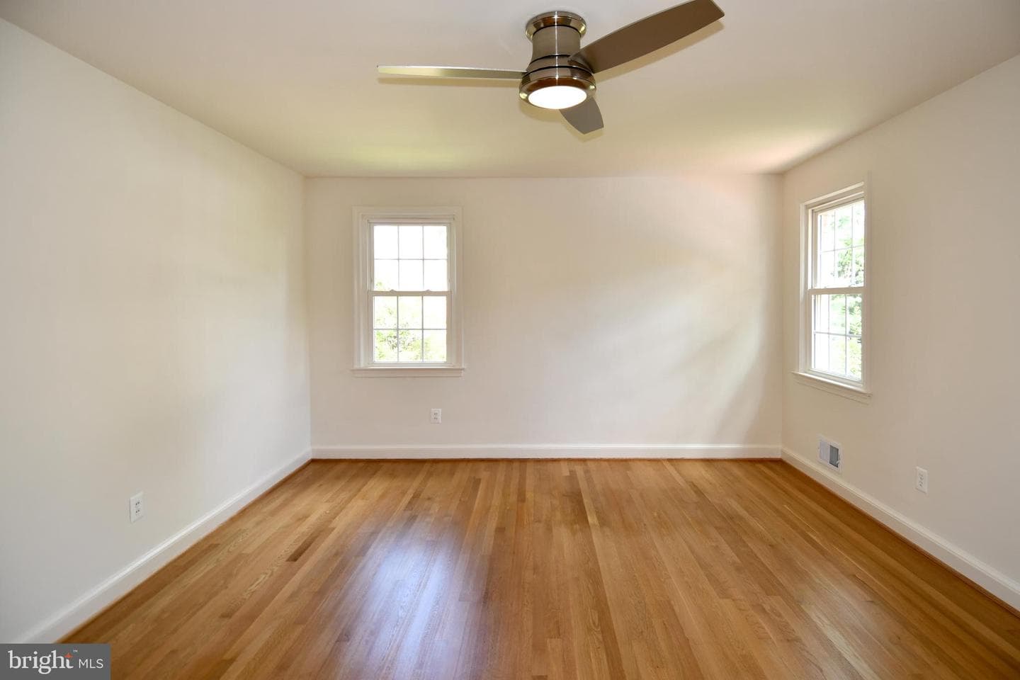 7109 Radnor Road photo 24