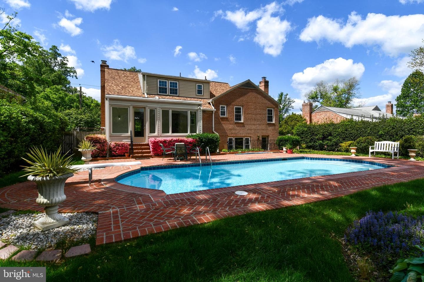 7109 Radnor Road photo 70
