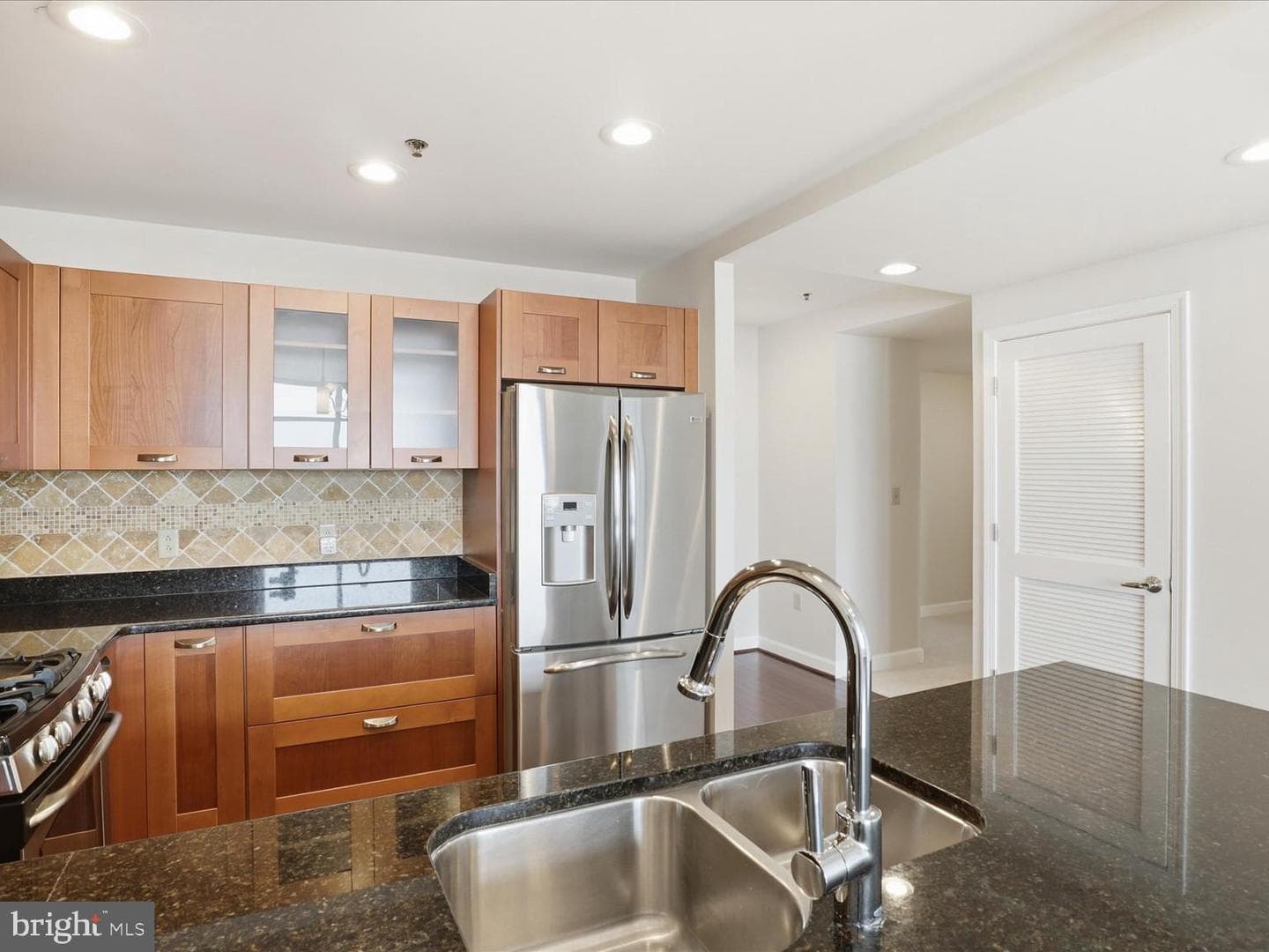 5750 Bou Avenue #801 photo 13