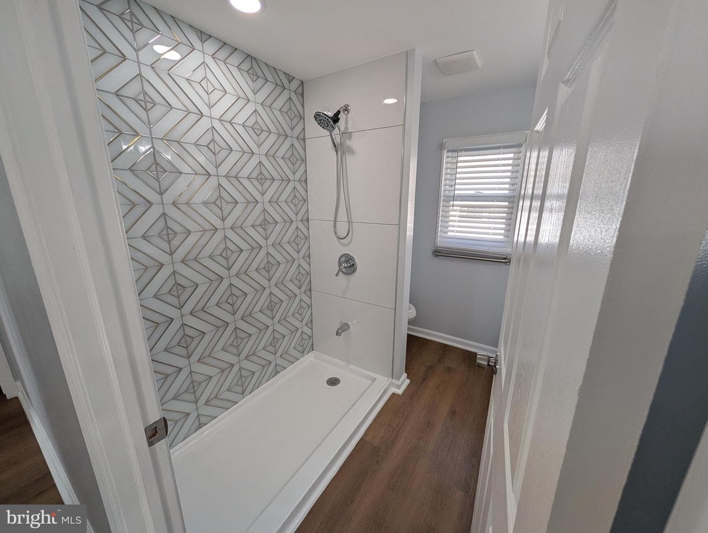 18540 Brooke Road photo 35