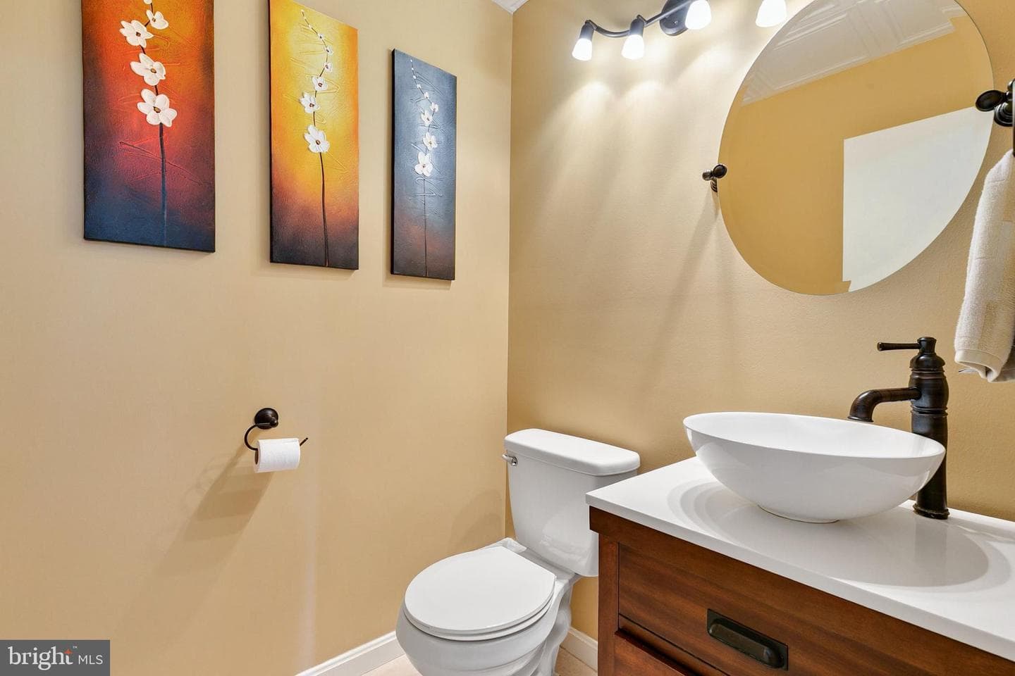 8736 Ravenglass Way photo 13