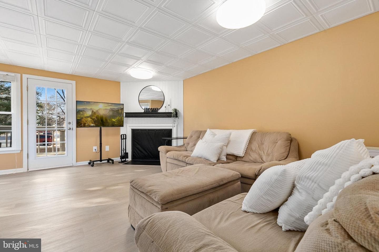 8736 Ravenglass Way photo 4