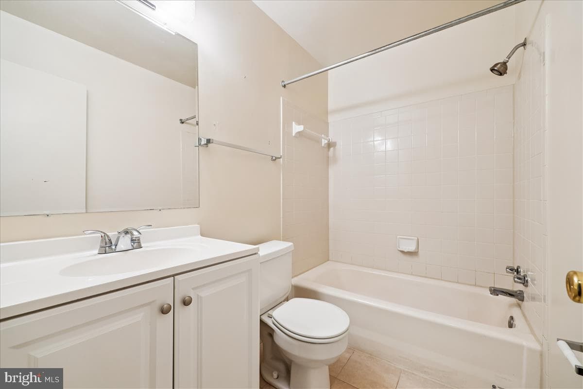 20713 Bountyfield Court photo 37
