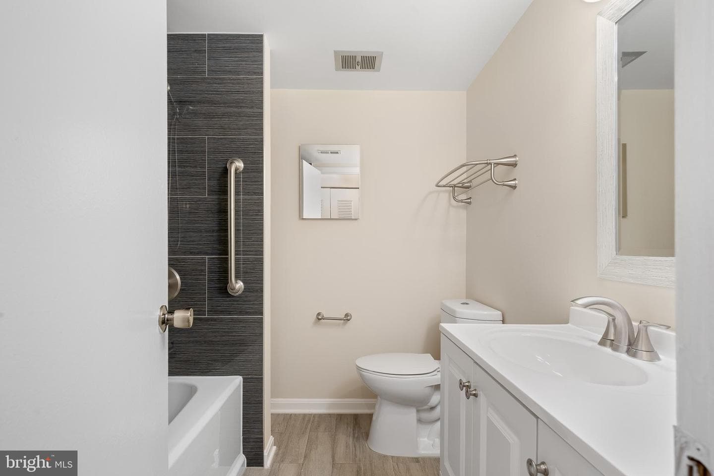 19027 Mills Choice Road #4 photo 20