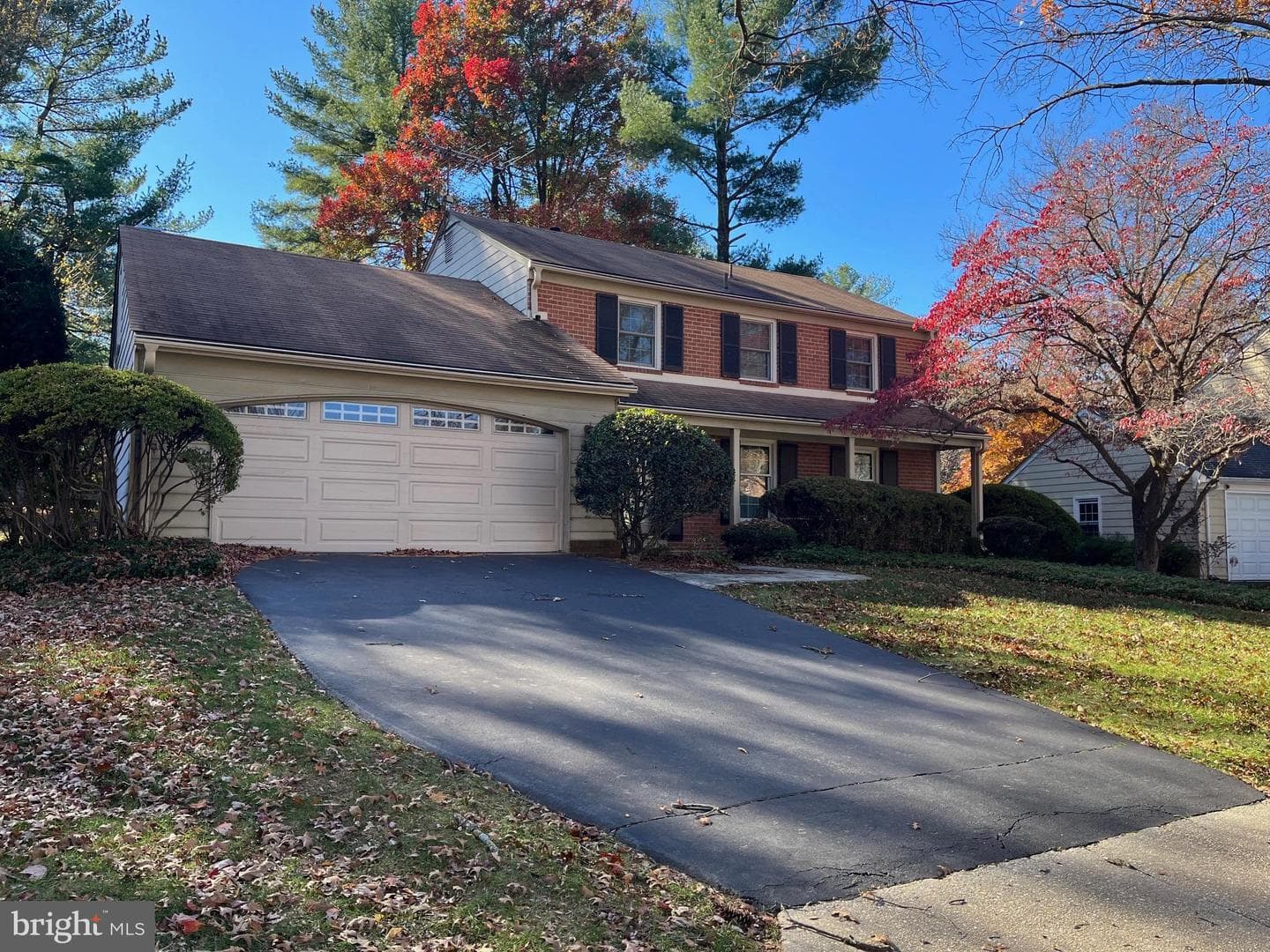 23 Old Creek Court, Potomac