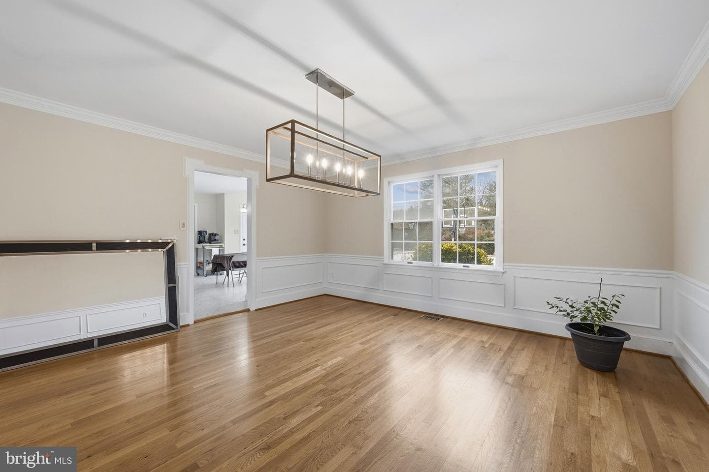22340 Flintridge Drive photo 14