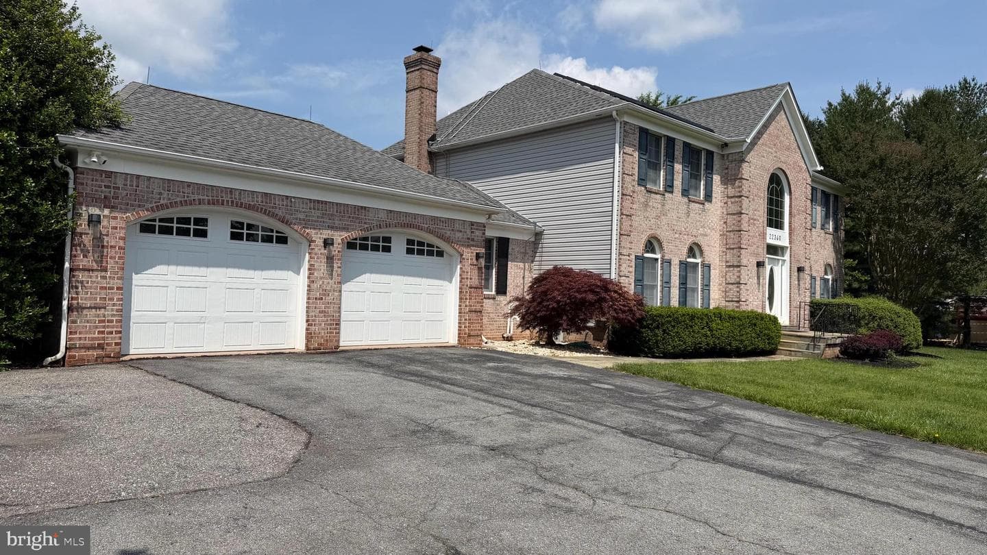 22340 Flintridge Drive photo 3