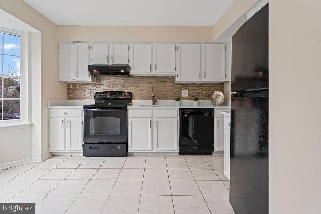 1211 Knoll Mist Lane photo 13