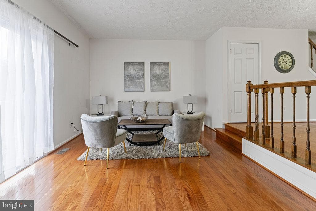 1211 Knoll Mist Lane photo 8