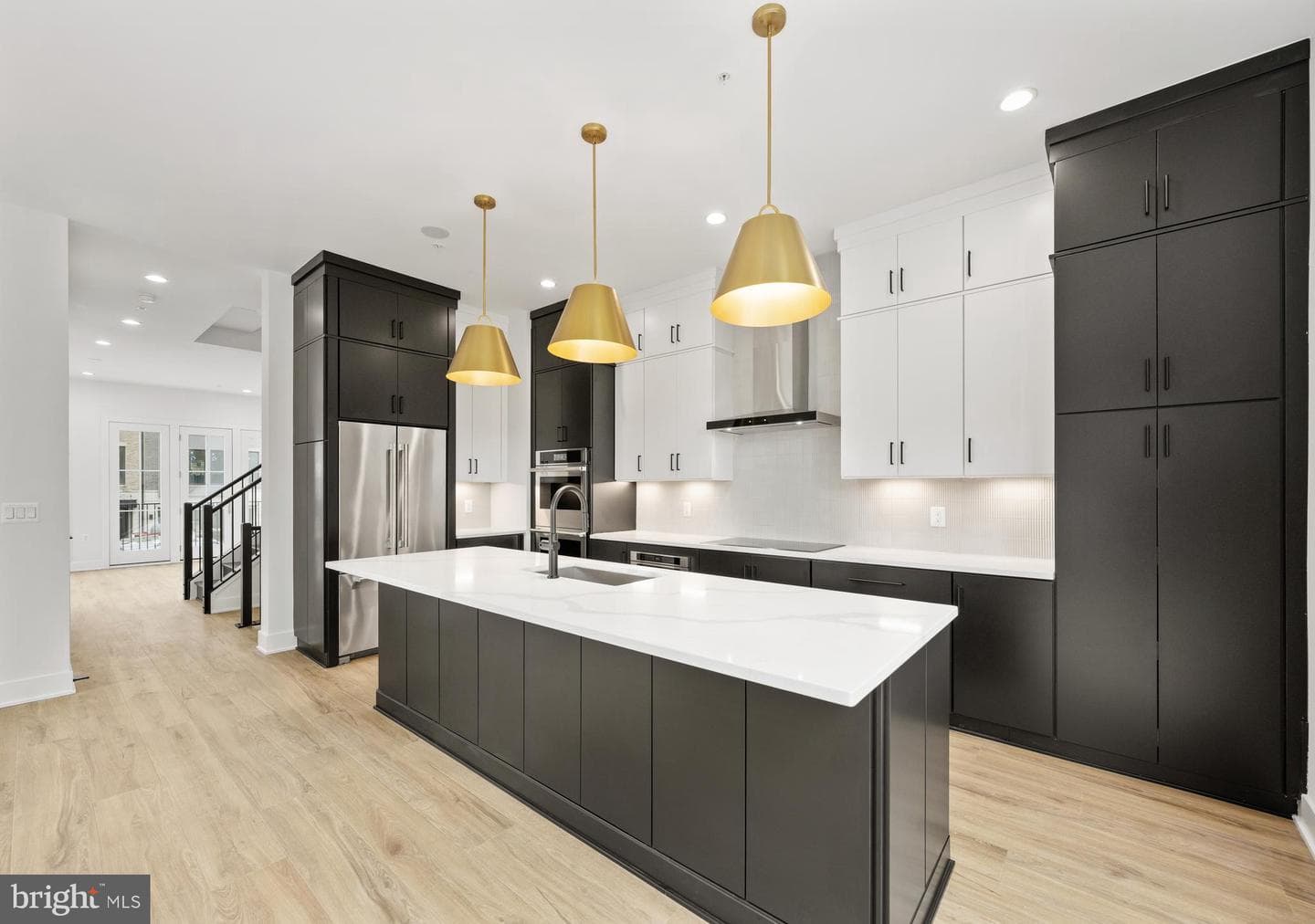 8616 Erdem Place photo 3