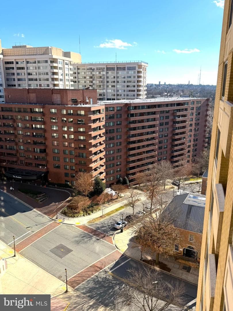 4601 N Park Avenue #1401-A photo 11