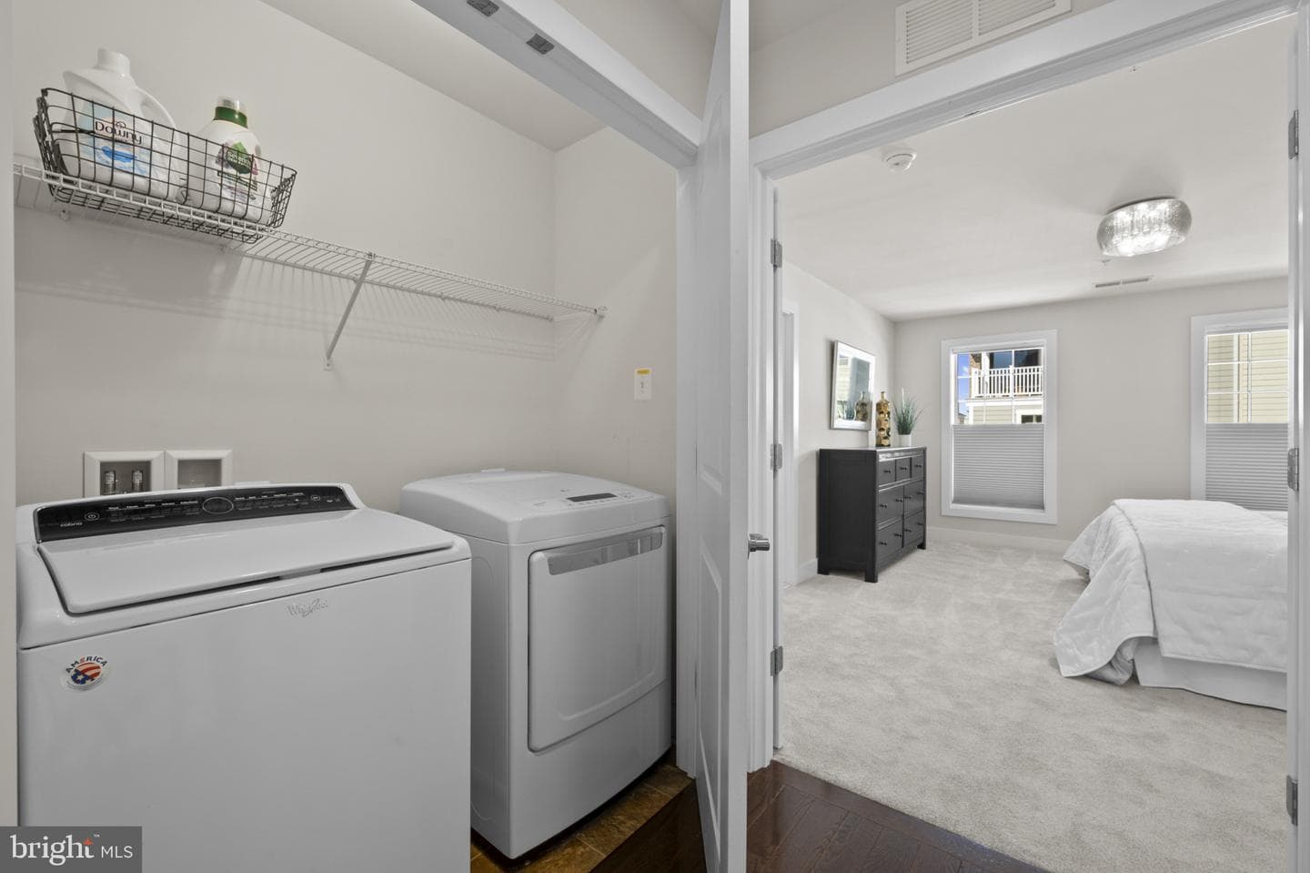 241 Goodall Street photo 35