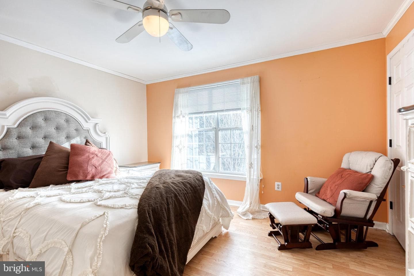 18425 Snowberry Way photo 26