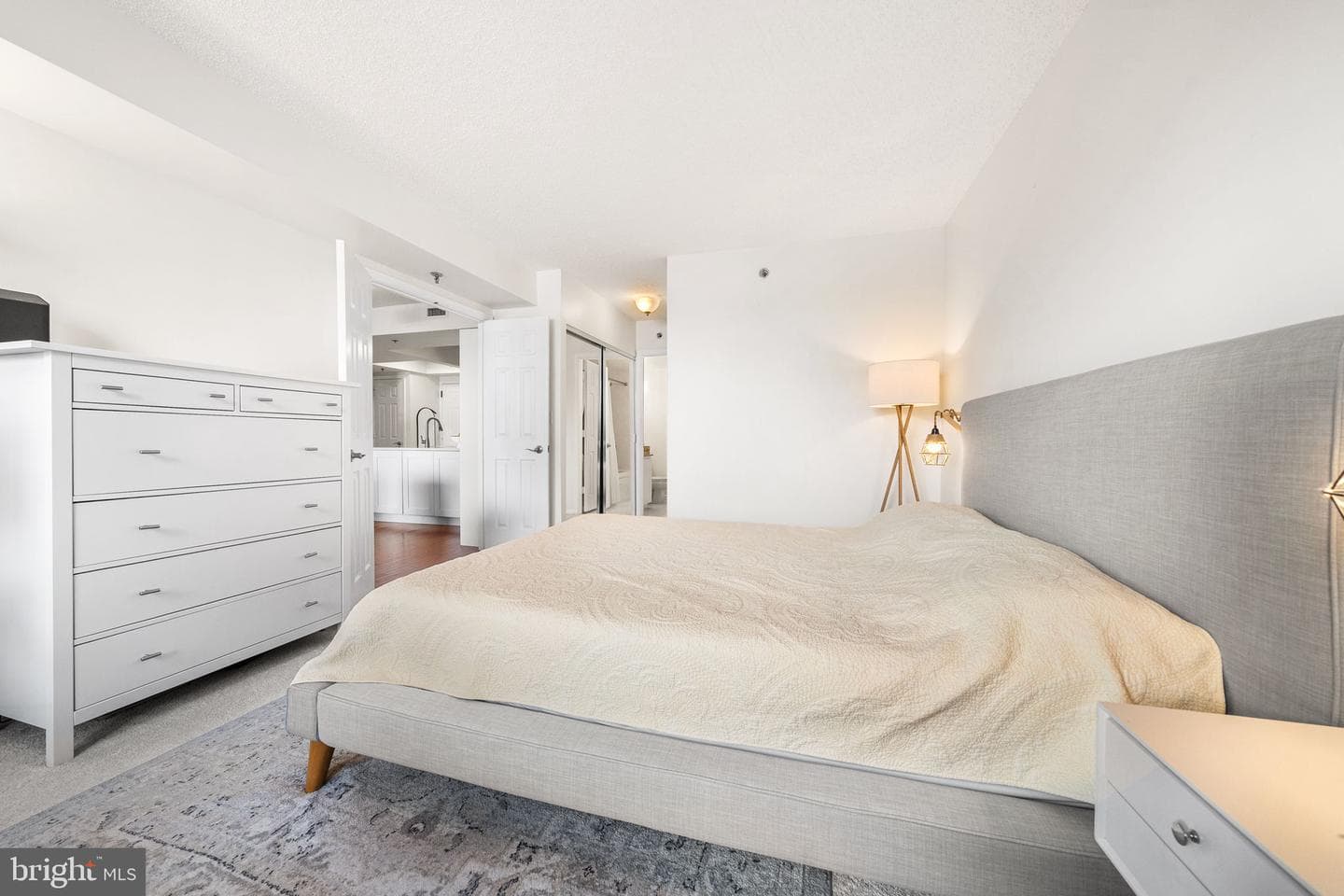 5809 Nicholson Lane #214 photo 24